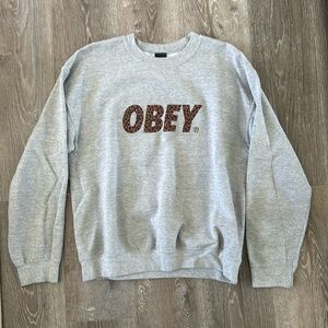 Obey Sweatshirt Crew Neck Grey With animal print writing women size M